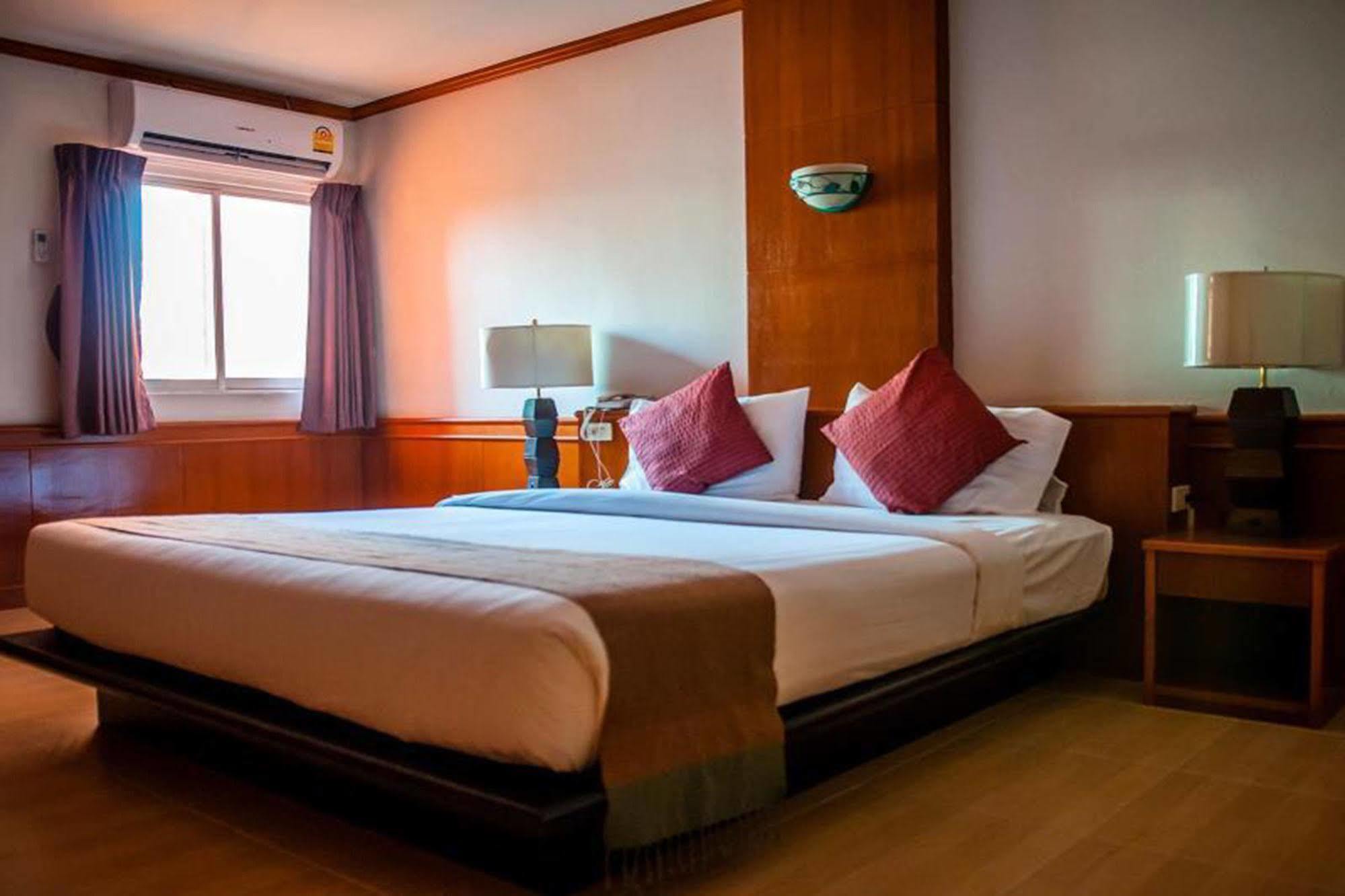 Siam Boutique Hotel Buriram Exterior foto